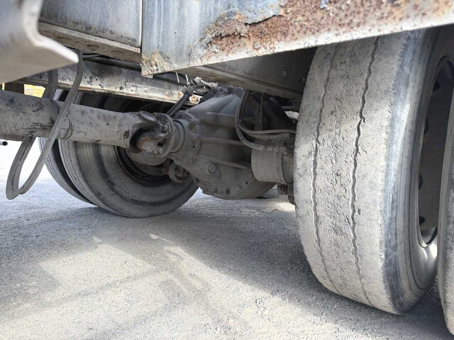 UDトラックスクオンコンテナ専用車大型（10t）[写真27]