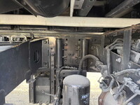 いすゞギガアルミウイング大型（10t）[写真28]