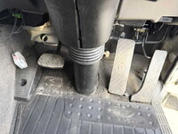 いすゞギガアルミウイング大型（10t）[写真34]