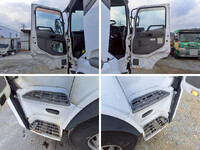 UDトラックスクオントレーラーヘッド（トラクターヘッド）大型（10t）[写真23]