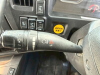 いすゞギガアルミウイング大型（10t）[写真13]