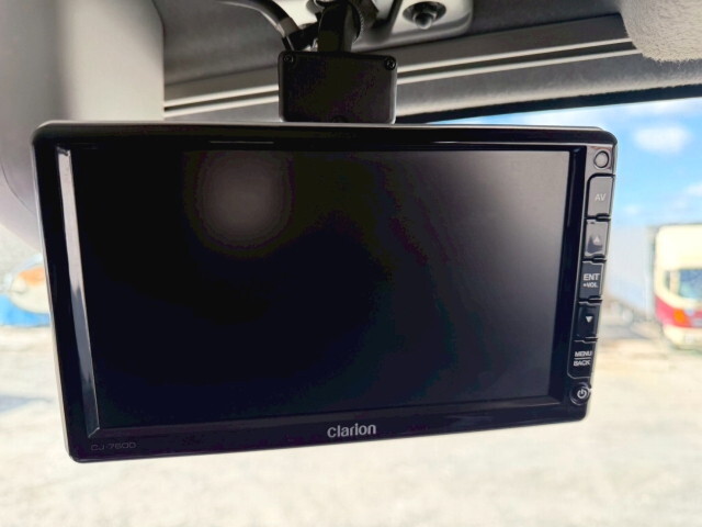 いすゞギガアルミウイング大型（10t）[写真14]