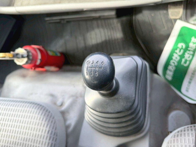 日野デュトロアルミウイング小型（2t・3t）[写真13]