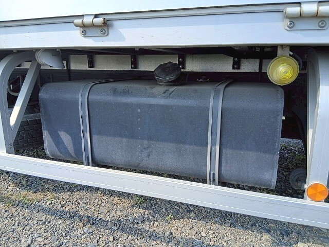 日野レンジャーアルミウイング中型（4t）[写真25]