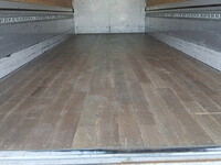 日野レンジャーアルミウイング中型（4t）[写真40]