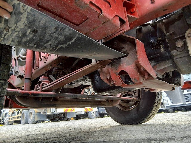 UDトラックスコンドルアルミブロック中型（4t）[写真14]