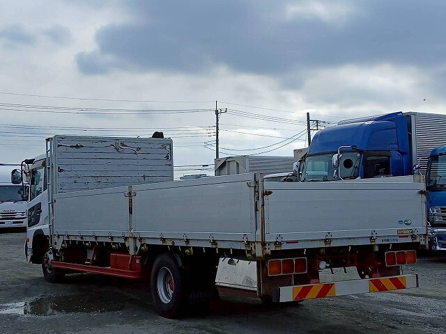 UDトラックスコンドルアルミブロック中型（4t）[写真02]