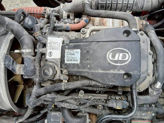 UDトラックスコンドルアルミブロック中型（4t）[写真25]