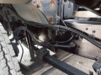 三菱ふそうスーパーグレートタンク車（タンクローリー）大型（10t）[写真13]