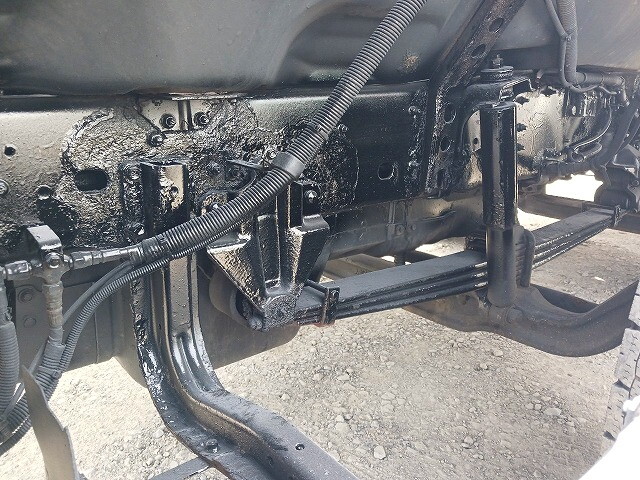 三菱ふそうスーパーグレートタンク車（タンクローリー）大型（10t）[写真07]