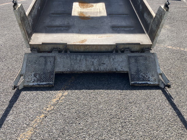 三菱ふそうキャンターローダーダンプ小型（2t・3t）[写真19]