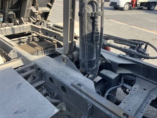 三菱ふそうキャンターローダーダンプ小型（2t・3t）[写真26]