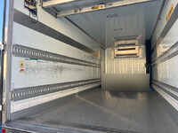 日野レンジャー冷凍車（冷蔵車）中型（4t）[写真10]