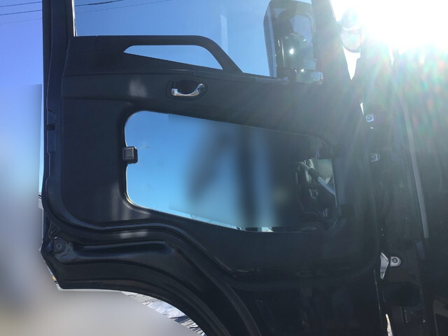 三菱ふそうスーパーグレート深ダンプ（土砂禁ダンプ）大型（10t）[写真28]