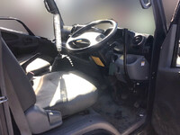 日野デュトロダブルキャブ・ダンプ小型（2t・3t）[写真20]