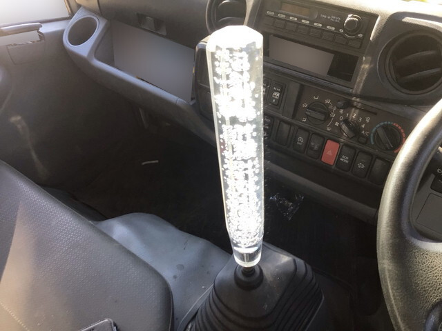 日野デュトロダブルキャブ・ダンプ小型（2t・3t）[写真25]