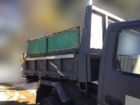 日野デュトロダブルキャブ・ダンプ小型（2t・3t）[写真06]