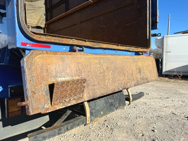 いすゞエルフ深ダンプ（土砂禁ダンプ）小型（2t・3t）[写真18]