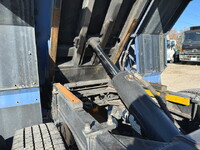 いすゞエルフ深ダンプ（土砂禁ダンプ）小型（2t・3t）[写真21]