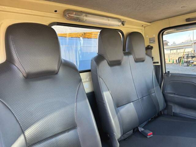 いすゞエルフ深ダンプ（土砂禁ダンプ）小型（2t・3t）[写真25]