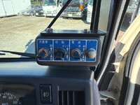 いすゞエルフ深ダンプ（土砂禁ダンプ）小型（2t・3t）[写真28]