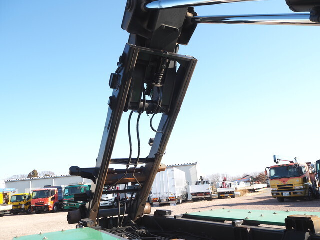 三菱ふそうスーパーグレートコンテナ専用車大型（10t）[写真15]