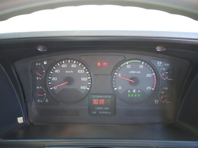 三菱ふそうスーパーグレートコンテナ専用車大型（10t）[写真35]