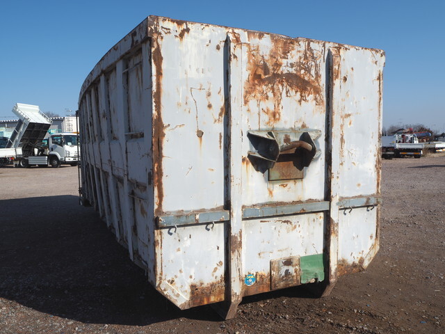 三菱ふそうスーパーグレートコンテナ専用車大型（10t）[写真38]