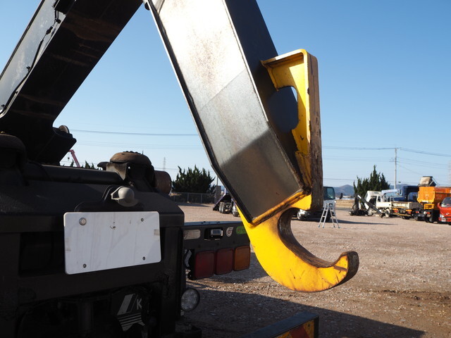 三菱ふそうスーパーグレートコンテナ専用車大型（10t）[写真07]