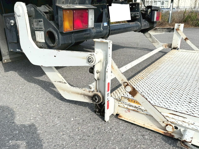 いすゞエルフ平ボディ小型（2t・3t）[写真13]