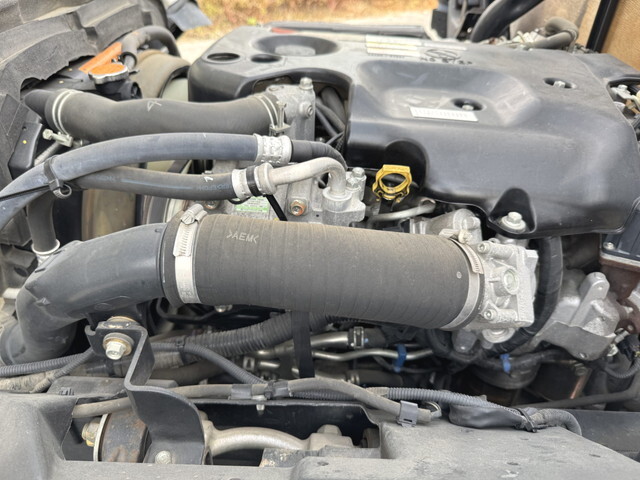 いすゞエルフ平ボディ小型（2t・3t）[写真23]