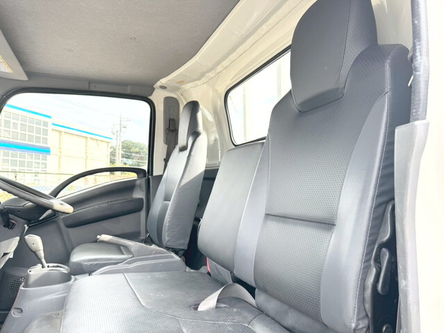 いすゞエルフ平ボディ小型（2t・3t）[写真31]