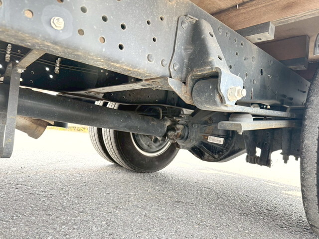 いすゞエルフ平ボディ小型（2t・3t）[写真35]