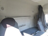 三菱ふそうスーパーグレートアルミウイング大型（10t）[写真21]