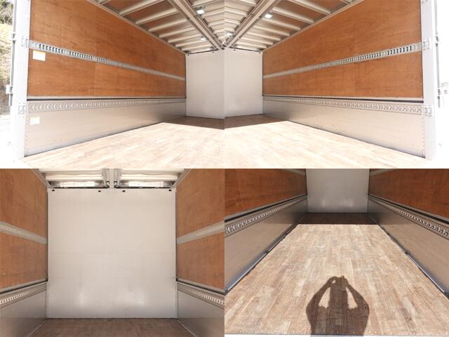 いすゞフォワードアルミウイング中型（4t）[写真15]