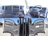 いすゞエルフパネルバン小型（2t・3t）[写真24]