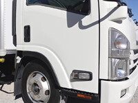 いすゞエルフパネルバン小型（2t・3t）[写真05]