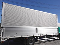 いすゞフォワードアルミウイング中型（4t）[写真08]