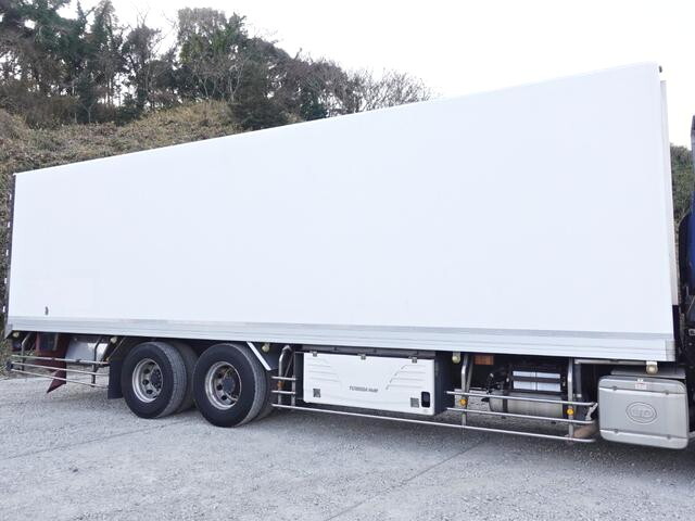 UDトラックスクオン冷凍車（冷蔵車）大型（10t）[写真07]