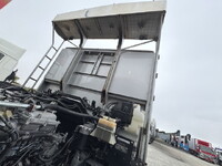 いすゞギガ平ボディ大型（10t）[写真21]