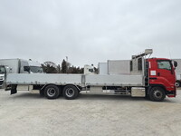 いすゞギガ平ボディ大型（10t）[写真09]