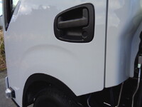 日産アトラス平ボディ小型（2t・3t）[写真15]