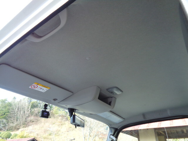 日産アトラス平ボディ小型（2t・3t）[写真30]