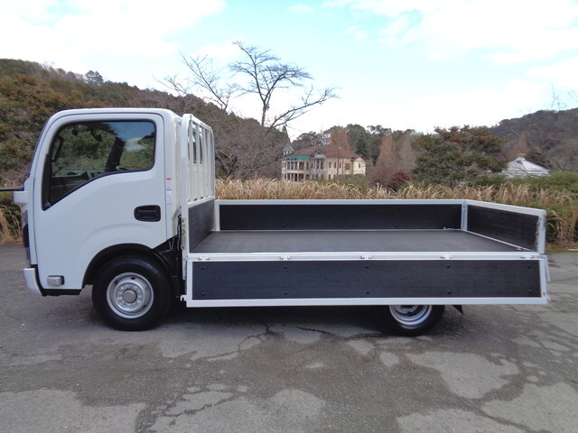 日産アトラス平ボディ小型（2t・3t）[写真07]