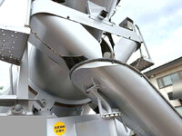 三菱ふそうファイターミキサー車（コンクリートミキサー）増トン（6t・8t）[写真11]