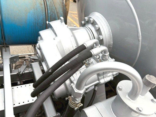 三菱ふそうファイターミキサー車（コンクリートミキサー）増トン（6t・8t）[写真11]