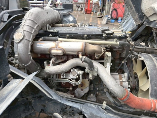 三菱ふそうファイターミキサー車（コンクリートミキサー）増トン（6t・8t）[写真21]