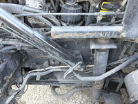 UDトラックスクオントレーラーヘッド（トラクターヘッド）大型（10t）[写真31]