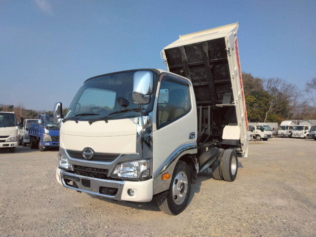 日野デュトロダンプ小型（2t・3t）[写真03]