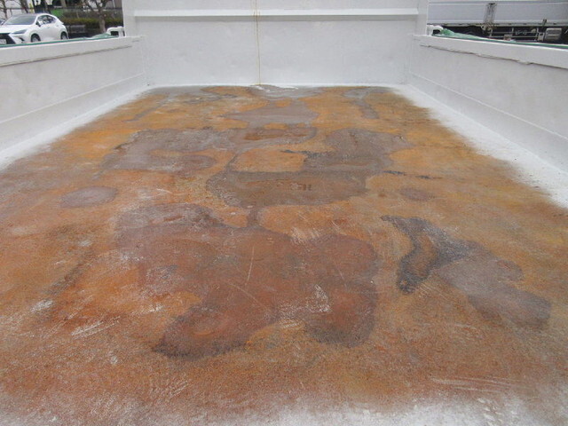 いすゞフォワードダンプ中型（4t）[写真14]